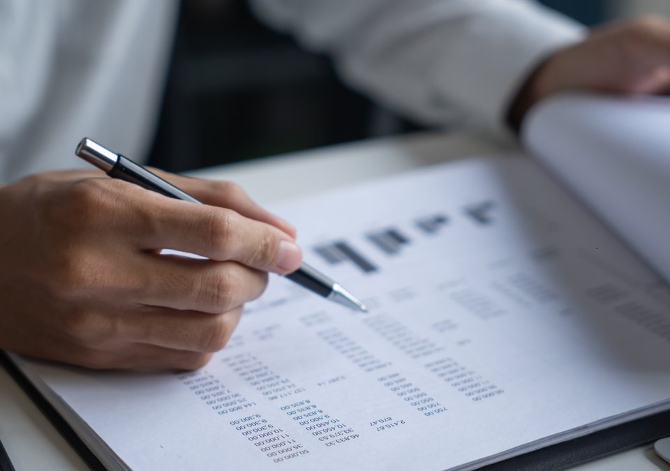 Can You Make a Hearing Loss Claim If Your Former Employer Has Closed Down?