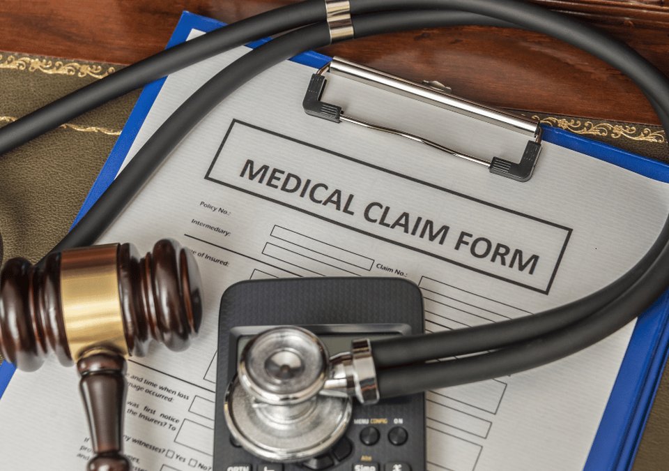 How Do I Make A Medical Negligence Claim?